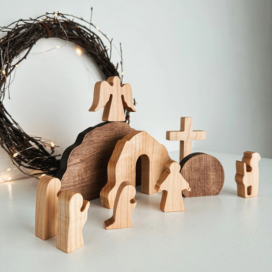 Hand Made Resurrection Scene. Easter Decor.